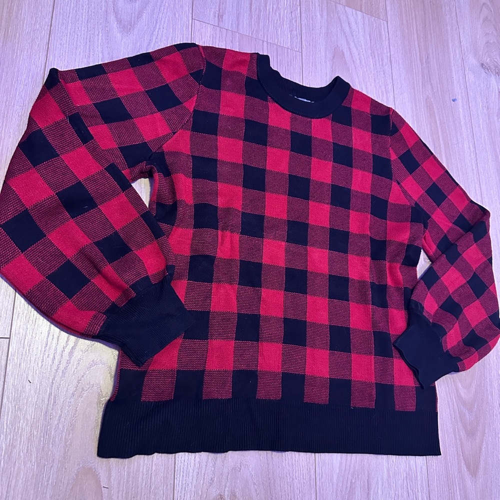Marled Red and Black Knit Sweater size large